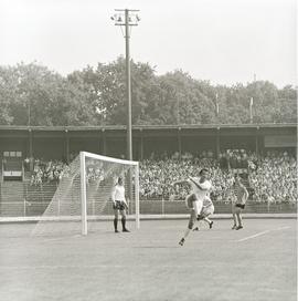 WKS Śląsk Wrocław - Widzew Łódź (0:0, mecz I ligi piłki nożnej w sezonie 1976/1977)