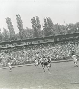 WKS Śląsk Wrocław - Widzew Łódź (0:0, mecz I ligi piłki nożnej w sezonie 1976/1977)