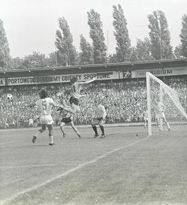 WKS Śląsk Wrocław - Widzew Łódź (0:0, mecz I ligi piłki nożnej w sezonie 1976/1977)