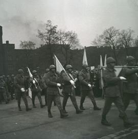 Przywitanie oddziałów Ludowego Wojska Polskiego wracających z Czechosłowackiej Republiki Socjalis...