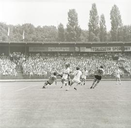 WKS Śląsk Wrocław - Widzew Łódź (0:0, mecz I ligi piłki nożnej w sezonie 1976/1977)