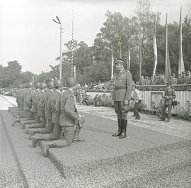 Promocja absolwentów Wyższej Szkoły Oficerskiej Wojsk Zmechanizowanych im. Tadeusza Kościuszki we...